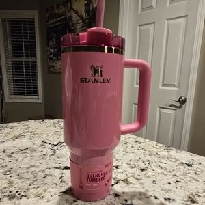 Stanley Wicked Glenda Quencher 2.0 40 oz